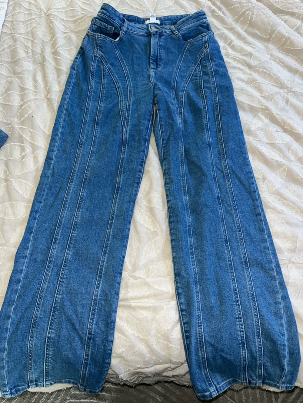 Forever 21 Blue Straight-Leg Jeans with Seamed Detail